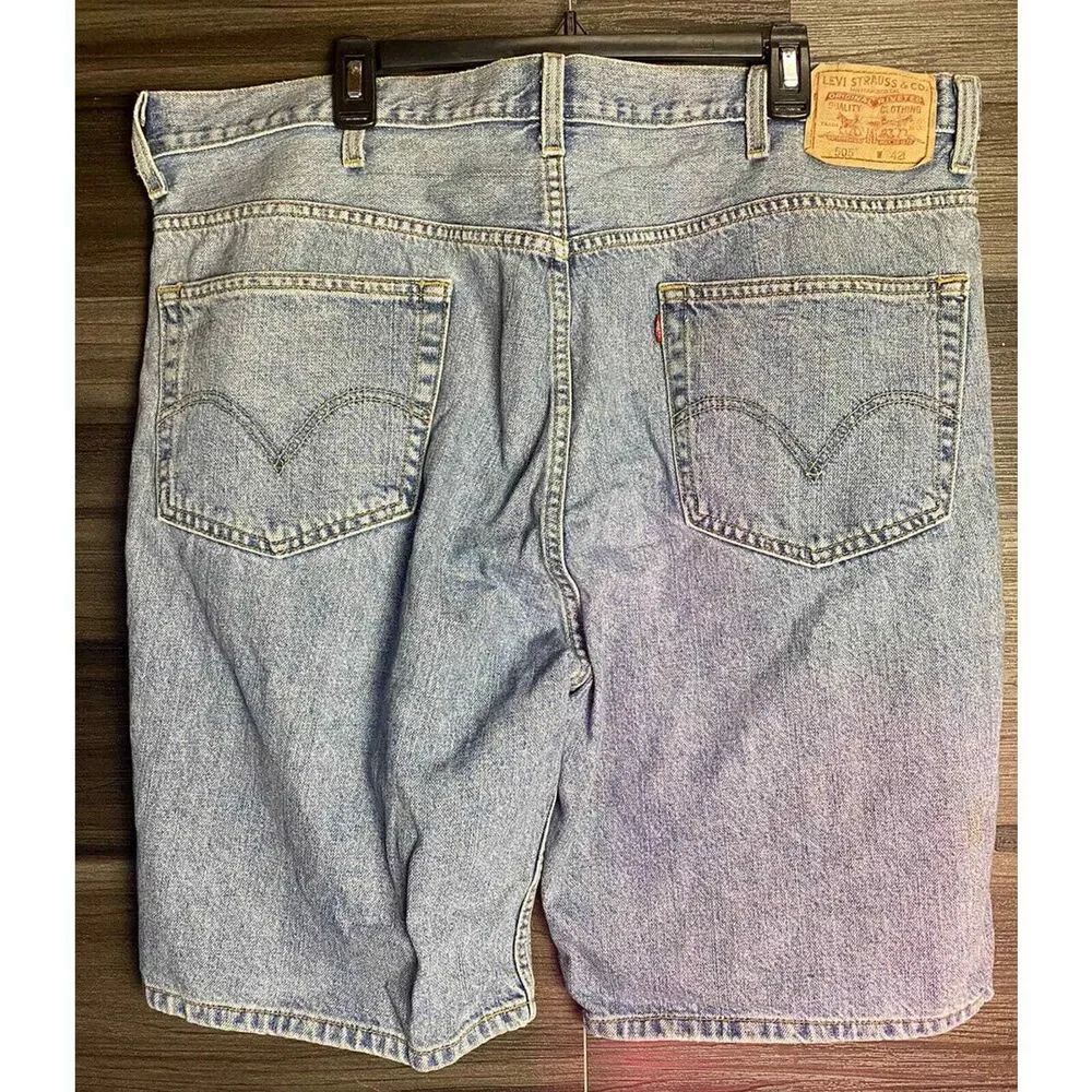 Levi 505 Jean shorts. Straight Fit, Blue Denim‎ Shorts, Size 42, 100% Cotton.